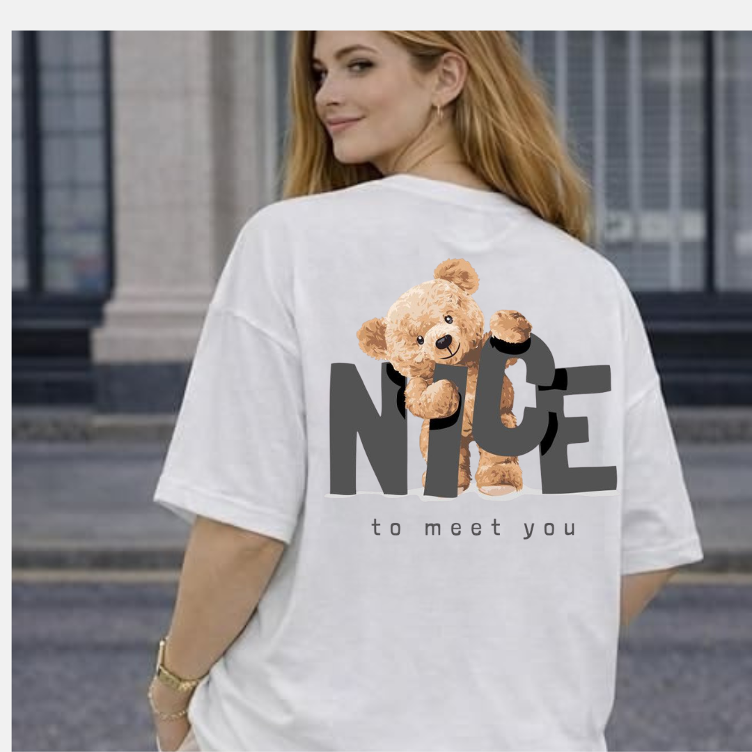 MNW T SHIRT Unbearably Cute Streetwear Style