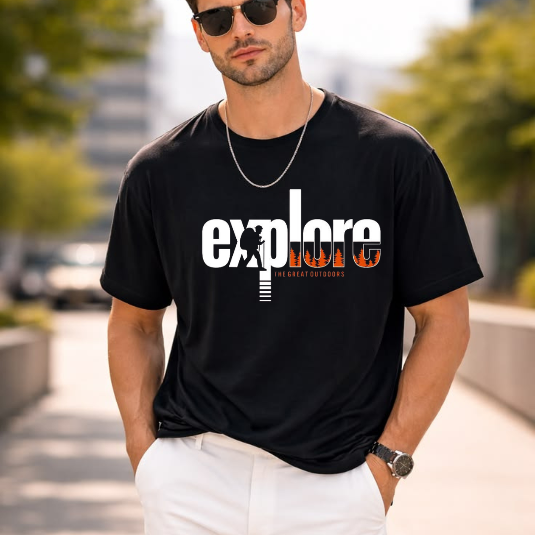 MNW T SHIRT BLACK Explore The Great Outdoors