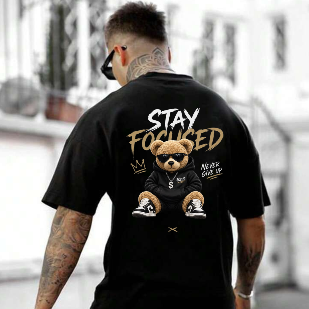 MNW T SHIRT Stay Focused, Never Give Up